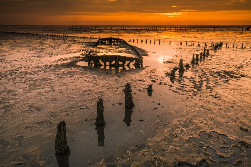 View Early morning at sea by Ron Meijer