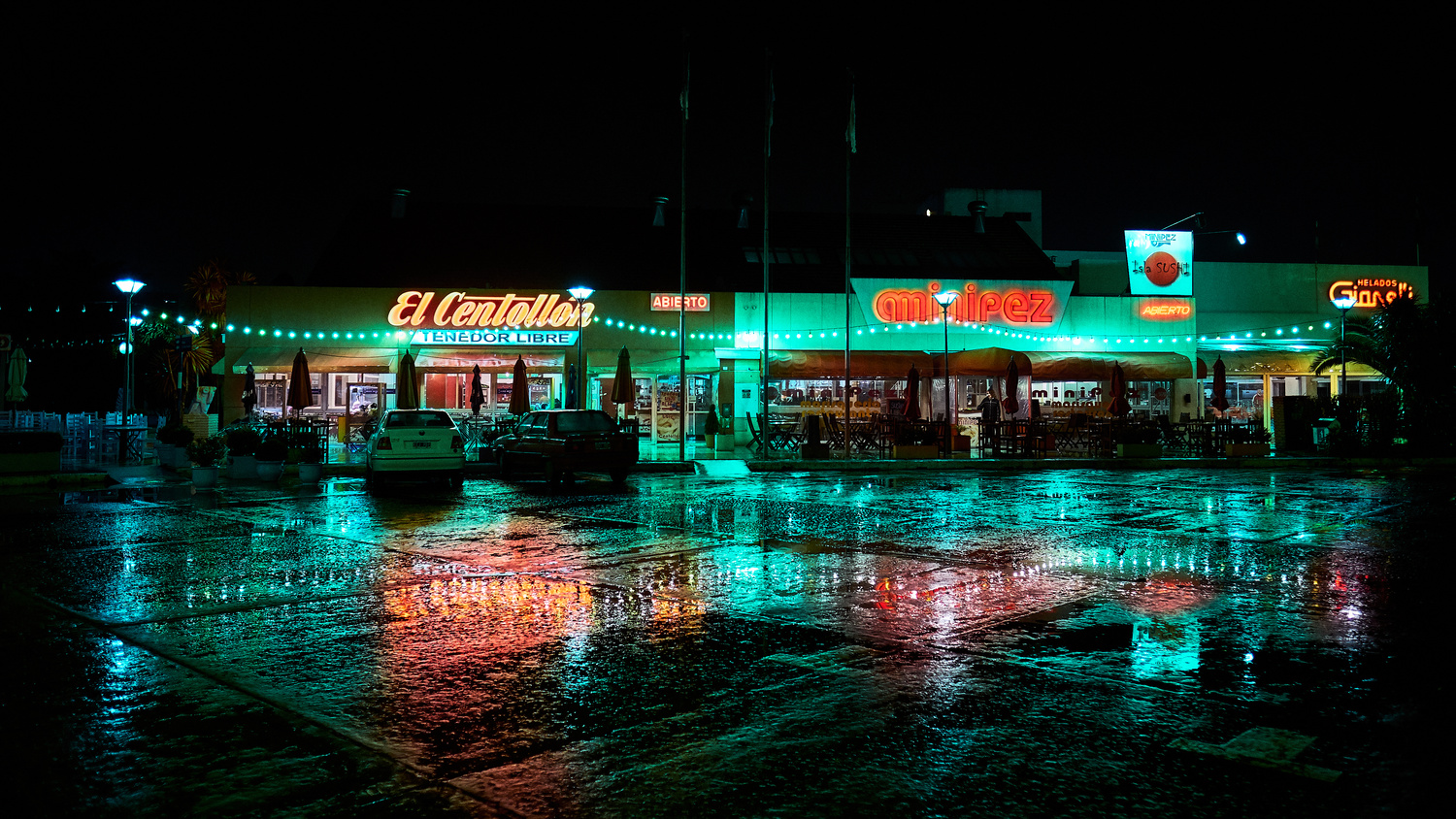 View Cosas Extrañas by Mauro Ubeda