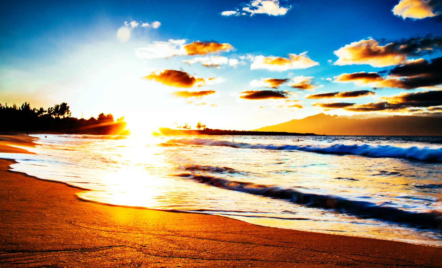 View Maui Sunset by Daniel Vallelunga