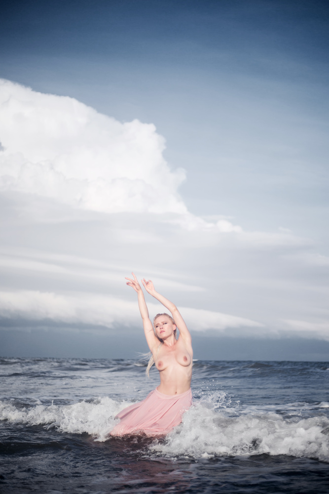 View Untitled 2 by Evelyn Sinclair