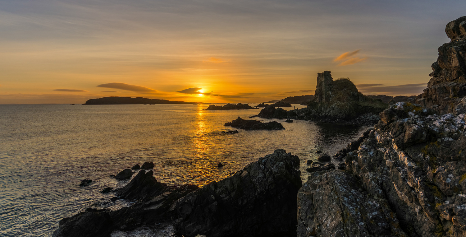 View Dunyvaig castle. by Colin Robertson