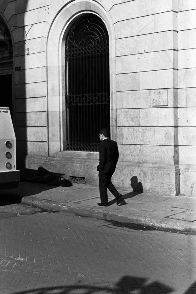 View Untitled 6 by Mateo Combariza
