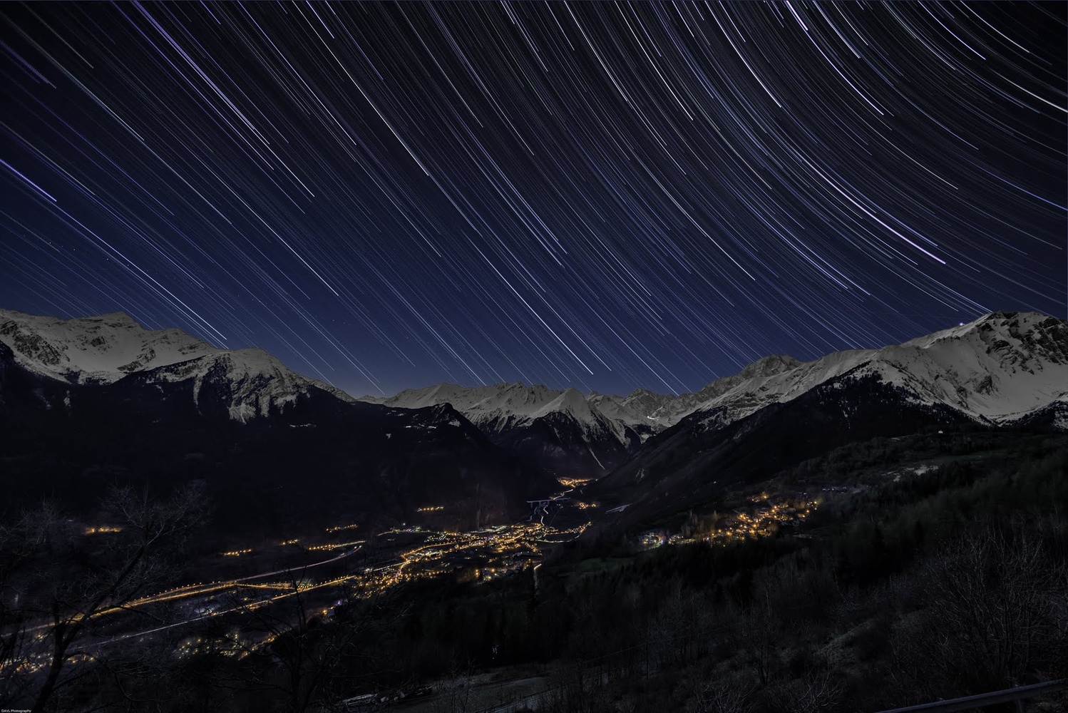 View Untitled 2 by Daniel Zbroja