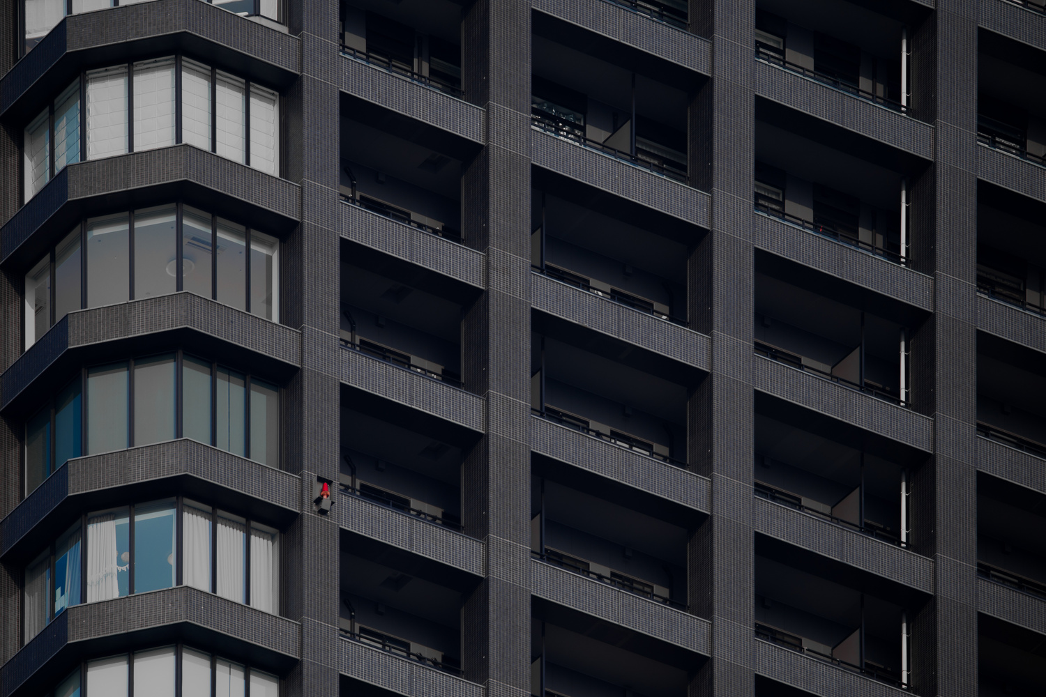 View Uniformity by Thomas Vervest