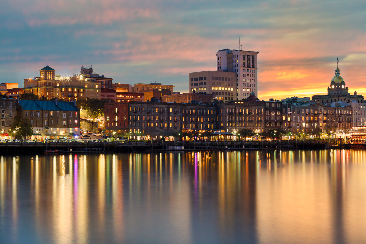 View Water Front by Luis Feairn