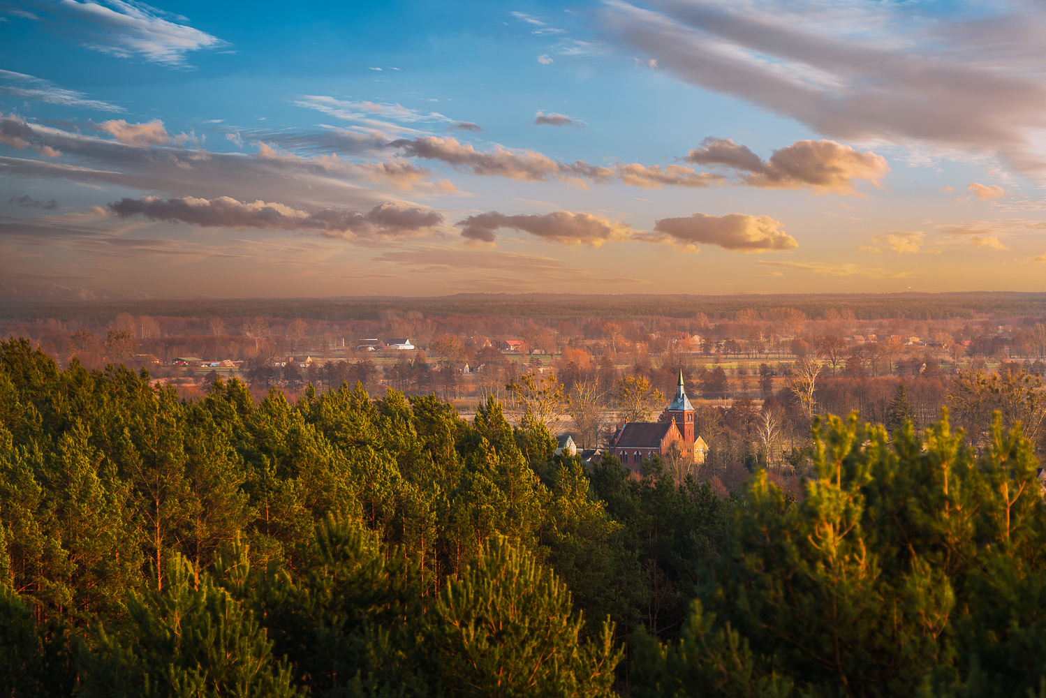 View Small church by Rafał Nebelski