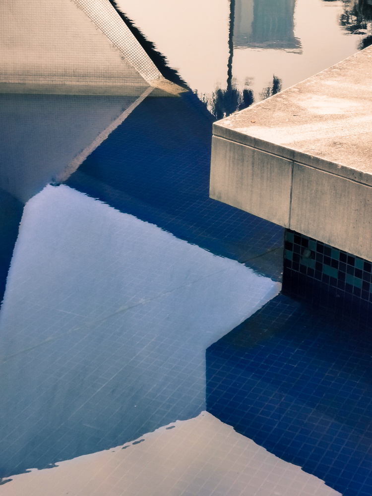 View Pool geometry by Costin Mocanu