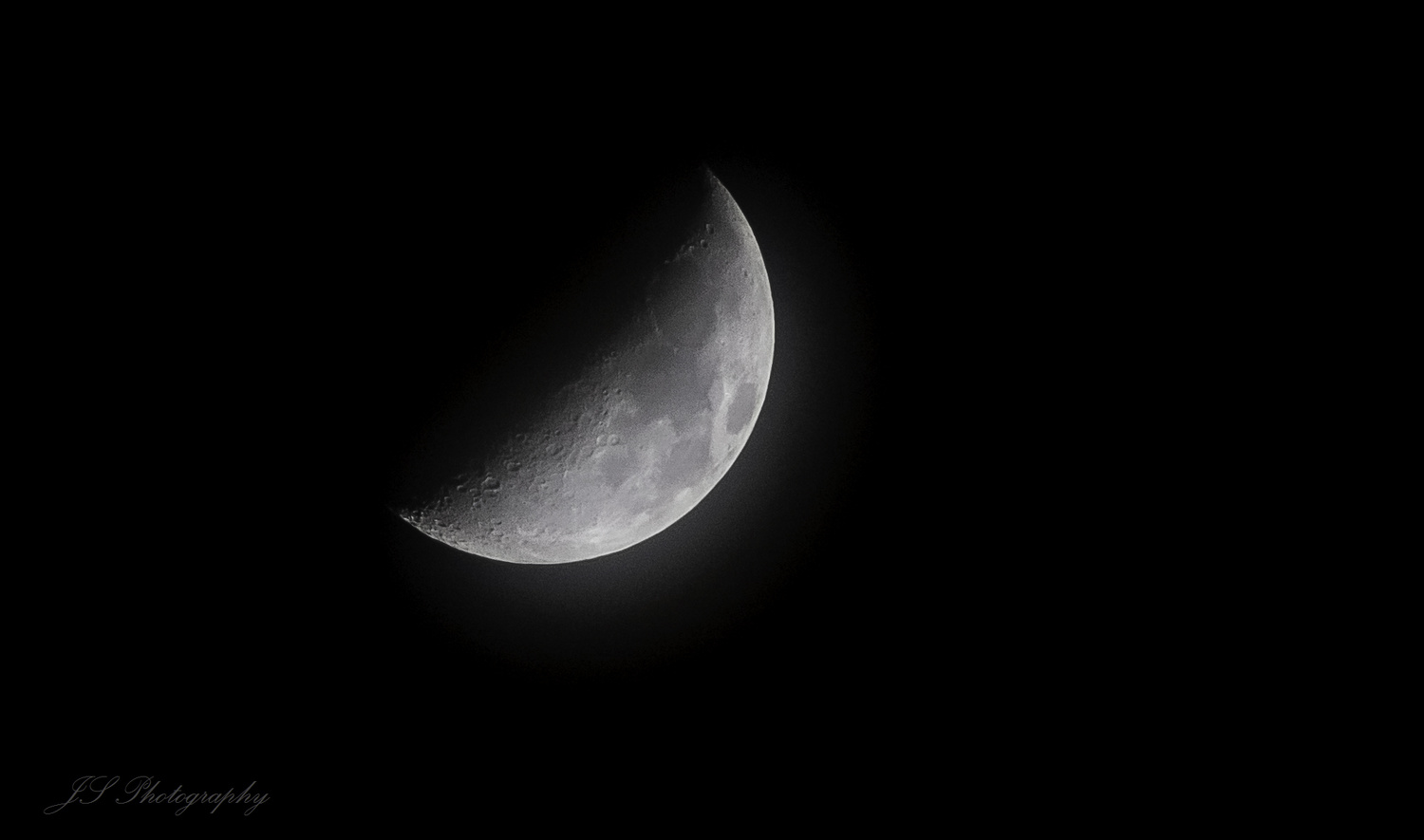 View The Halfmoon by Jonathan Scott