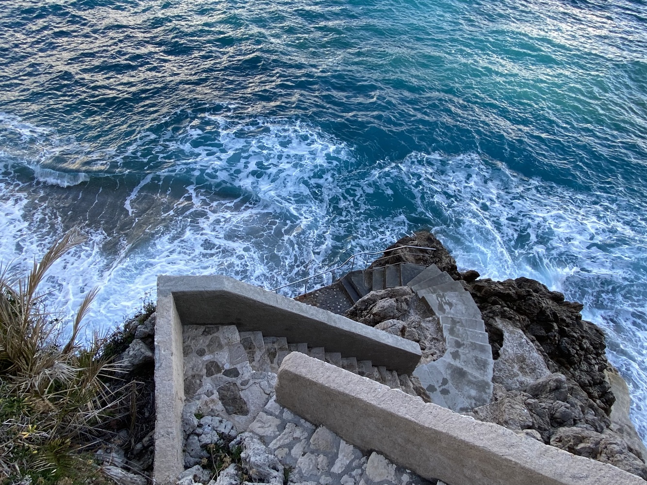 View Sea Land game by Gerard Benchetrit