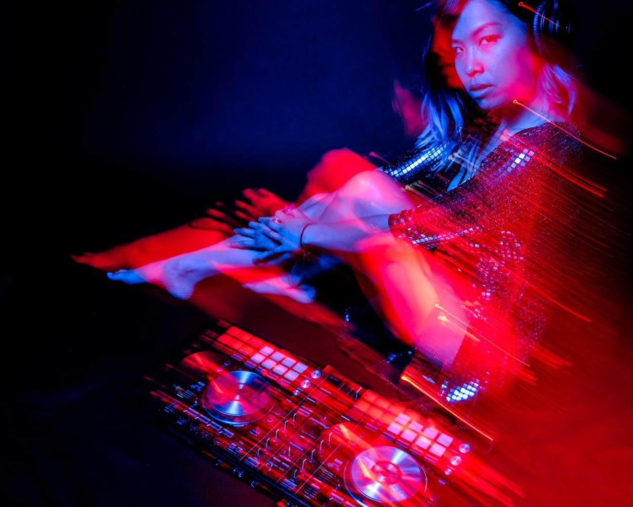 View DJ by Russell Mayes
