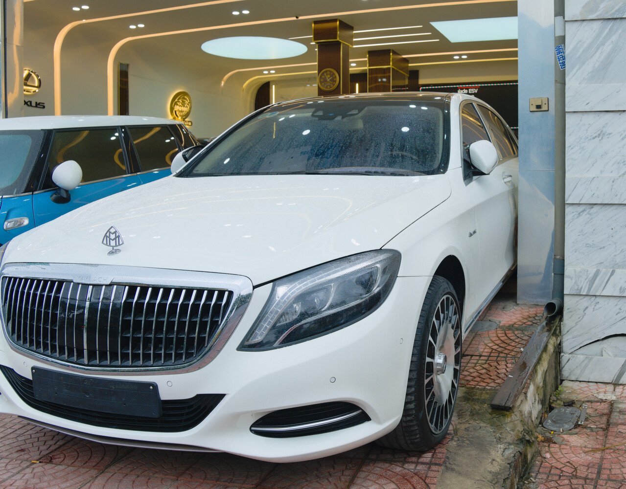 View Park your Maybach like a pro by patrik persson