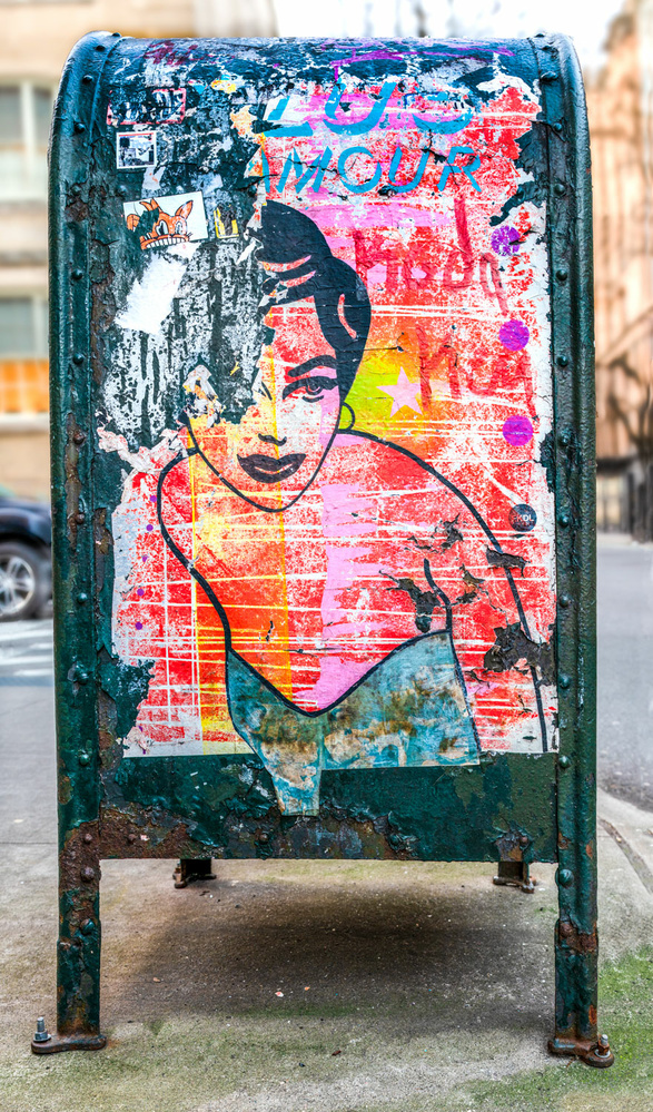 View US postal relay box no. 26, New York City by Barton Lewis