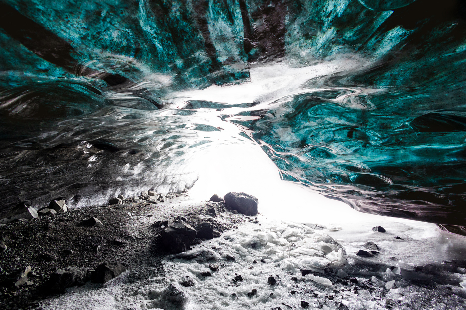 View Untitled 1 by Dario Mentesana