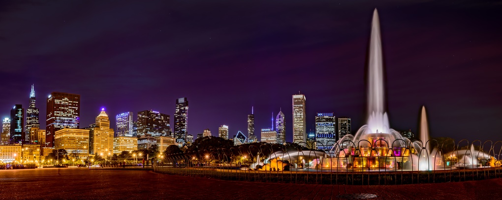 View Pano Burckingham fountain by Patrice Bilesimo