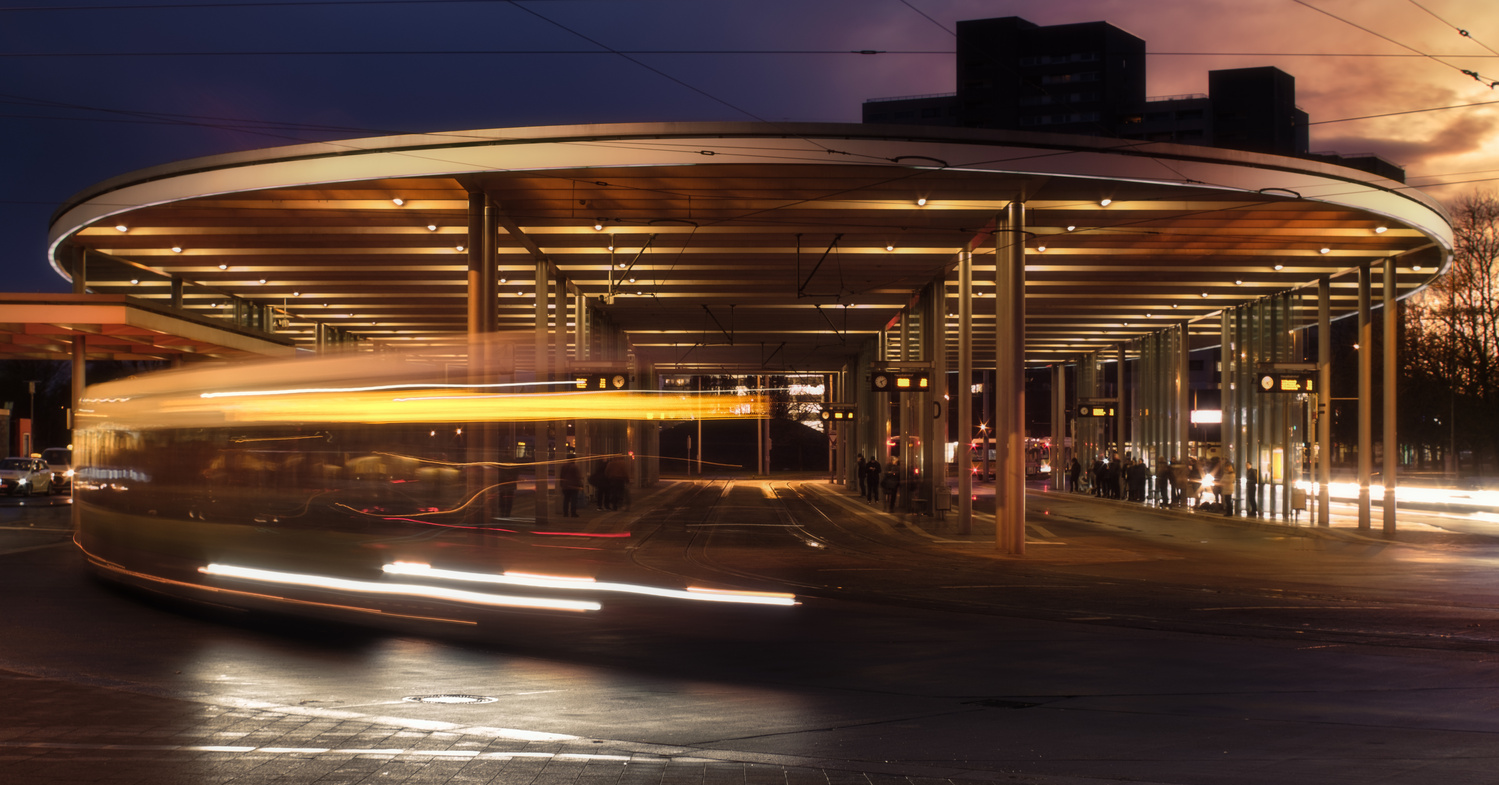 View public transport by Michael Moennig