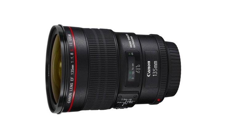 Real or Fake? Image of Canon 135mm f/1.8