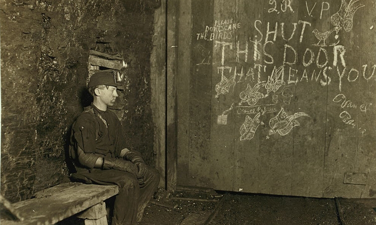 Images of Child Labor Between 1908 and 1924