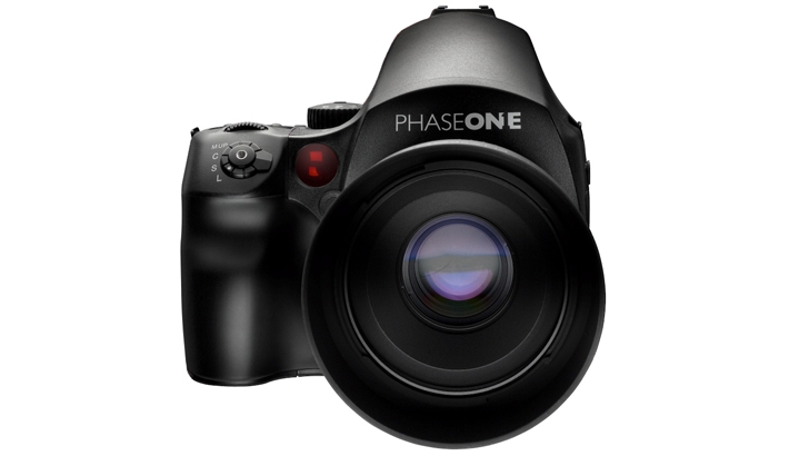 PhaseOne's New 645DF+ Medium Format SLR