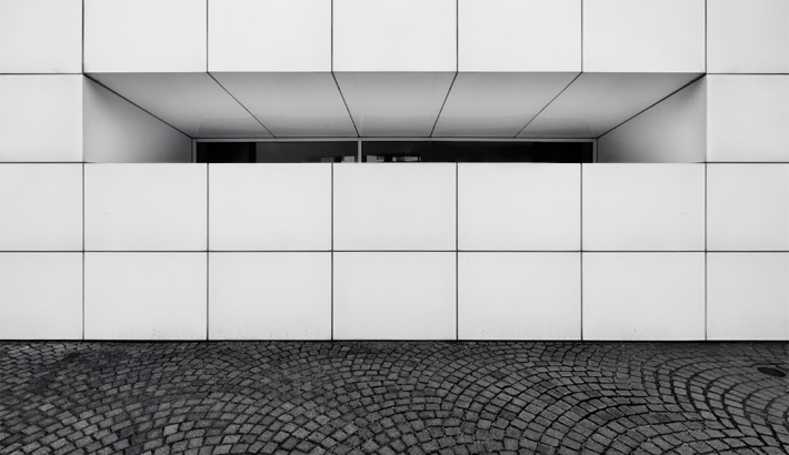 The Beautifully Graphic Photography of Nick Frank