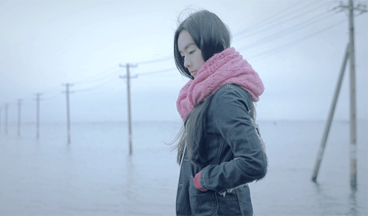 Mesmerizing Project Of a Spinning Girl In Still Photos