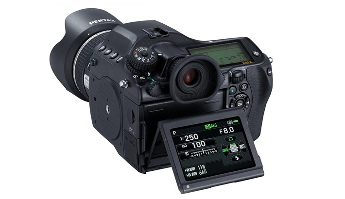 The Pentax 645Z is Official, Featuring 4K, a 51.4 MP CMOS Sensor & 3 FPS Shooting