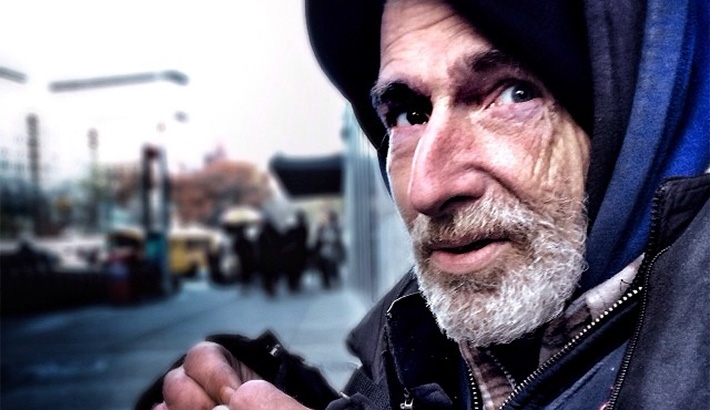 You Can Help a Homeless Former Photographer Get Another Chance at Life