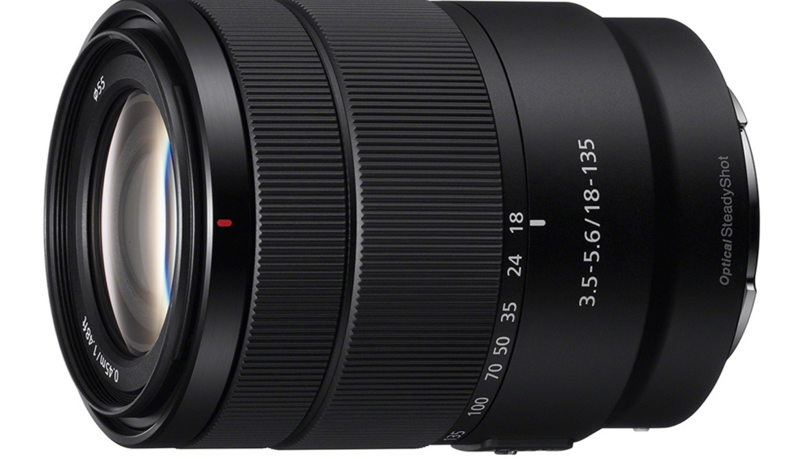 Sony E 18-135mm f/3.5-5.6 OSS Lens Announced, Will Cost $598