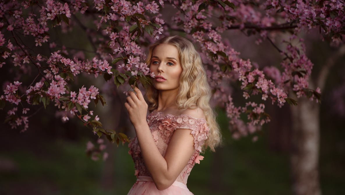 Fstoppers Photographer of the Month (March 2019): Anna Pyhäjärvi