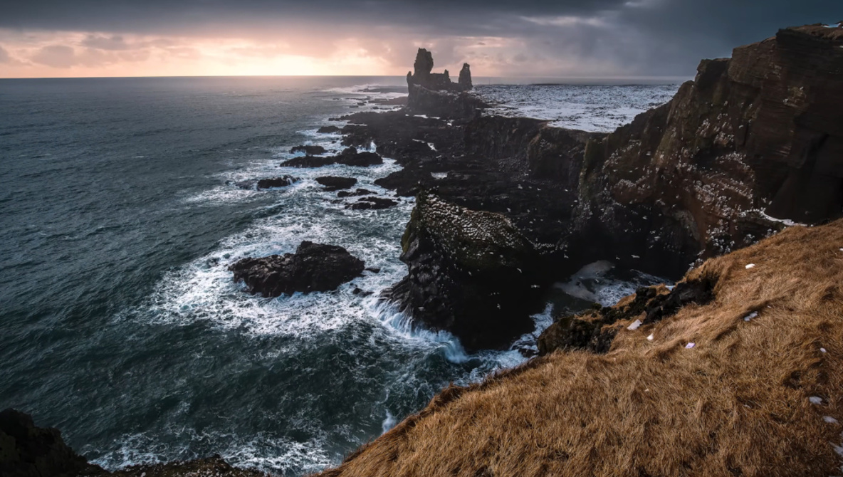 Lightroom Masking Tricks to Create Cinematic Landscape Light