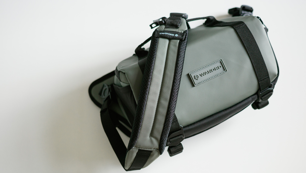 We Review the WANDRD ROGUE 6L Sling V2: Big Function in a Compact Sling