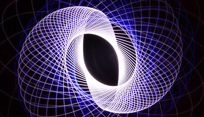This Everything-You-Need-to-Know Tutorial Shows How to Make Spirograph