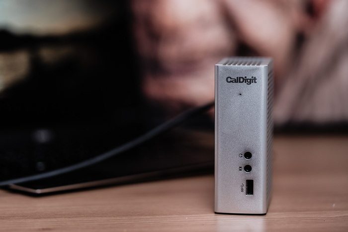 Fstoppers Reviews the CalDigit Thunderbolt Station 3