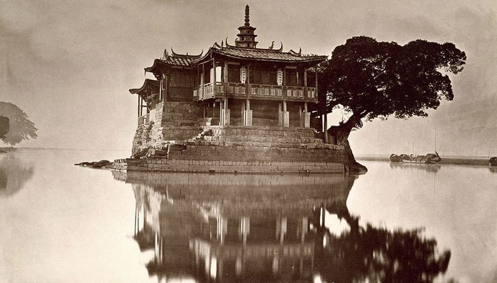 John Thomson: The First Travel Photographer?