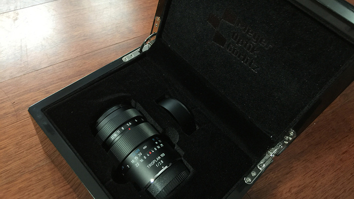 Meyer Optik Goerlitz Primoplan 58mm and 100mm Manual Primes: Smooth to the Touch