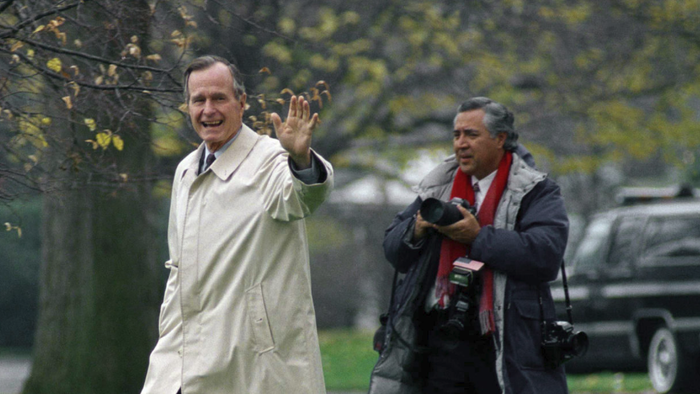 Interview With President George H. W. Bush's Photographer, David Valdez