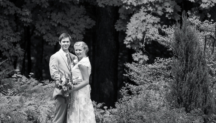 Wedding Photographer Goes Viral With Epic Rant Against Guest Who Ruined Shot With Phone by Alex Cooke Wedding Photographer Goes Viral With Epic Rant Against Guest Who Ruined Shot With Phone