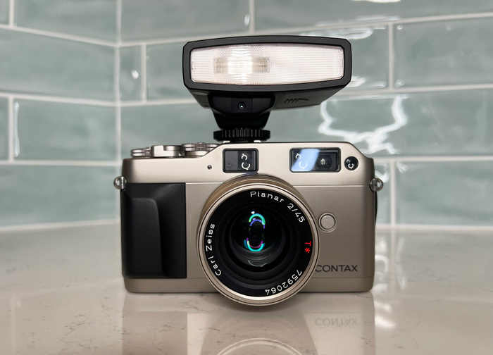 We Review the Godox Lux Junior This New Flash Works With All Cameras