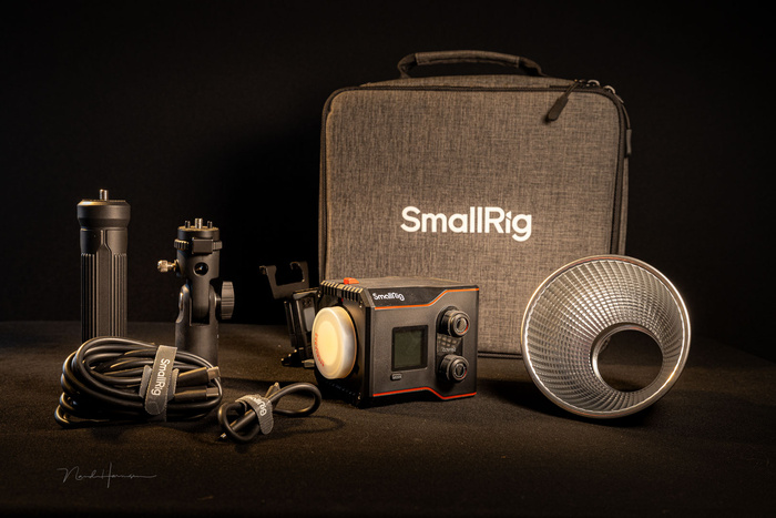 SmallRig RC 60B Bi-Color LED Monolight Kit With Softbox & Silicone Diffuser – Portable Video Light