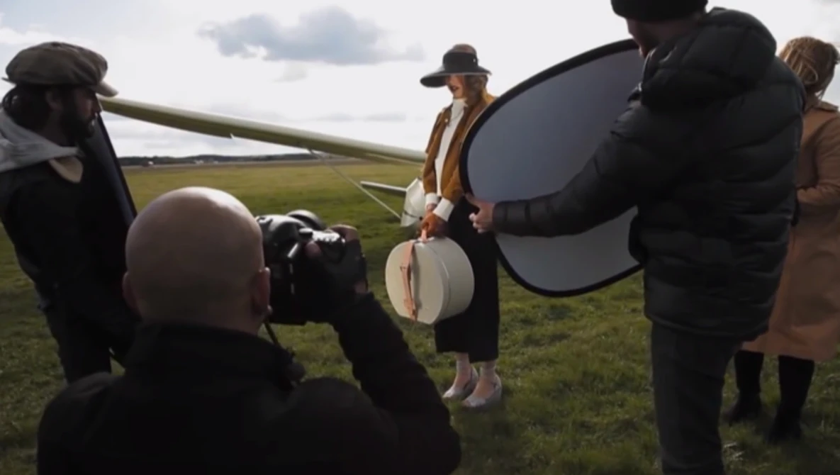 Watch Battling the Forces of Nature with Flashes and Collapsible Reflectors on YouTube.