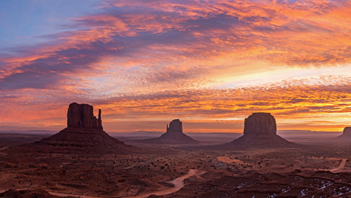 Watch Accelerated Moments (Timelapse) on Vimeo.