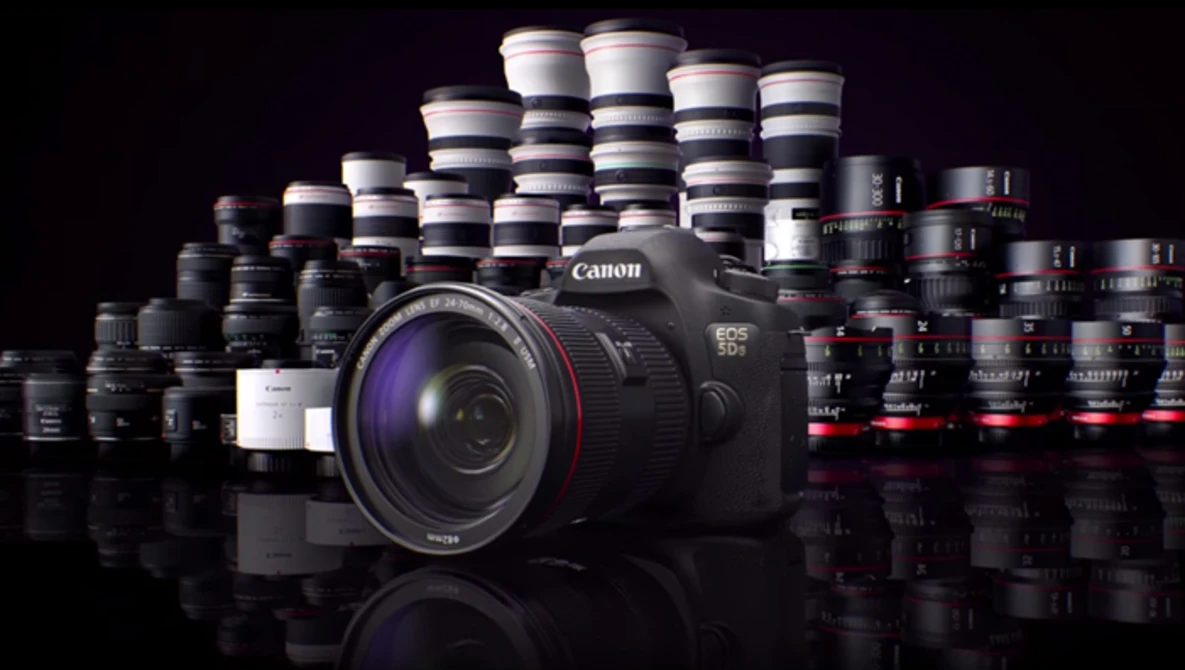 Watch Introducing the Canon EOS 5DS and EOS 5DS R on YouTube.