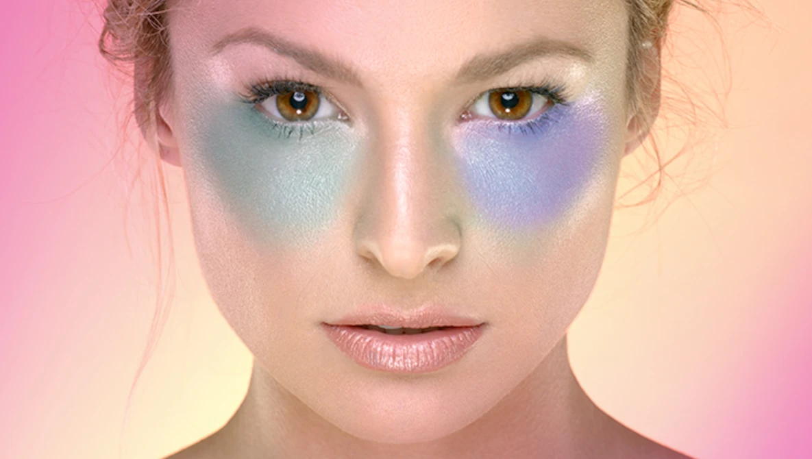 Watch 3 Ways of Changing Makeup Color In Photoshop CC on YouTube.