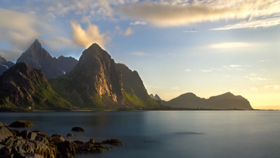 Watch Retouching Monday: Episode 4 Landscape on Vimeo.