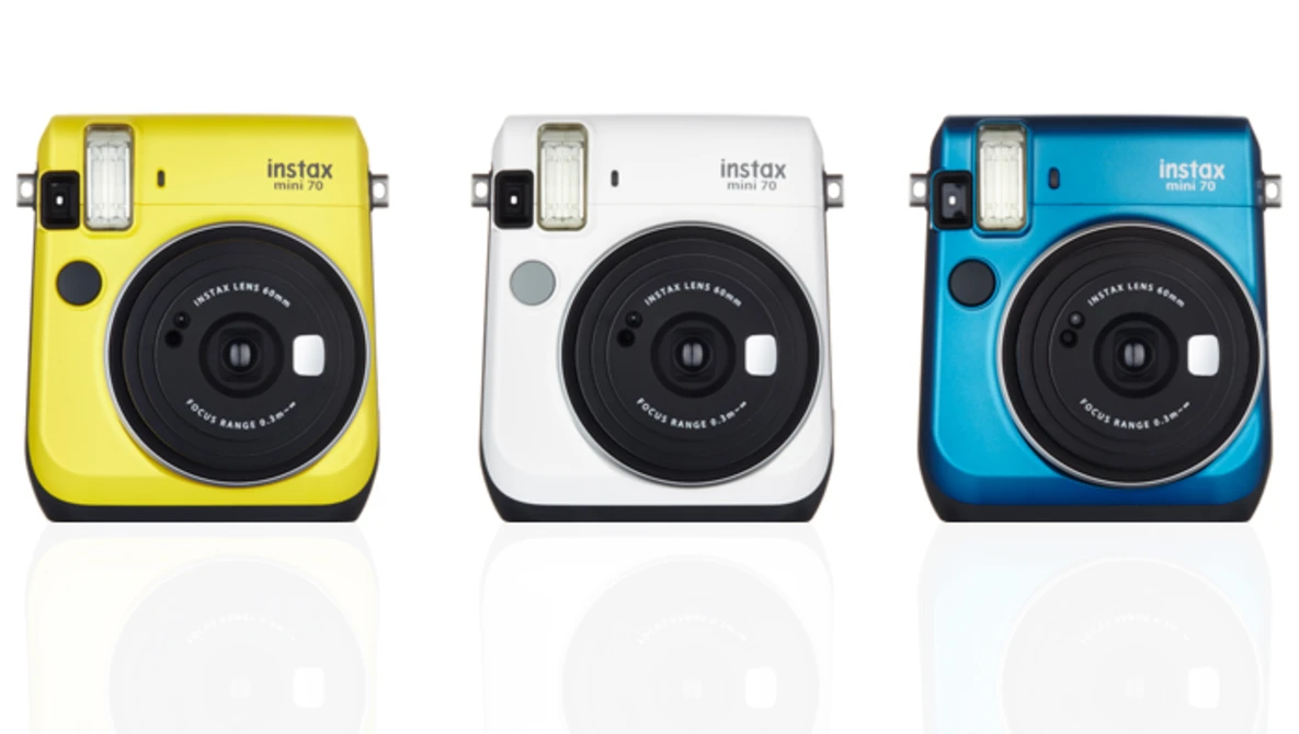 フィルムカメラ FUJI FILM INSTAX MINI 70 YELLOW Fujifilm instax mini 70 Instant Film Camera (Canary Yellow