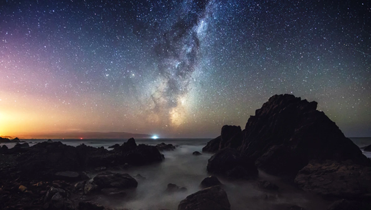 Watch Tutorial: How to Set Up a Motion Star Time-lapse Using the Syrp Genie - Mark Gee on YouTube.