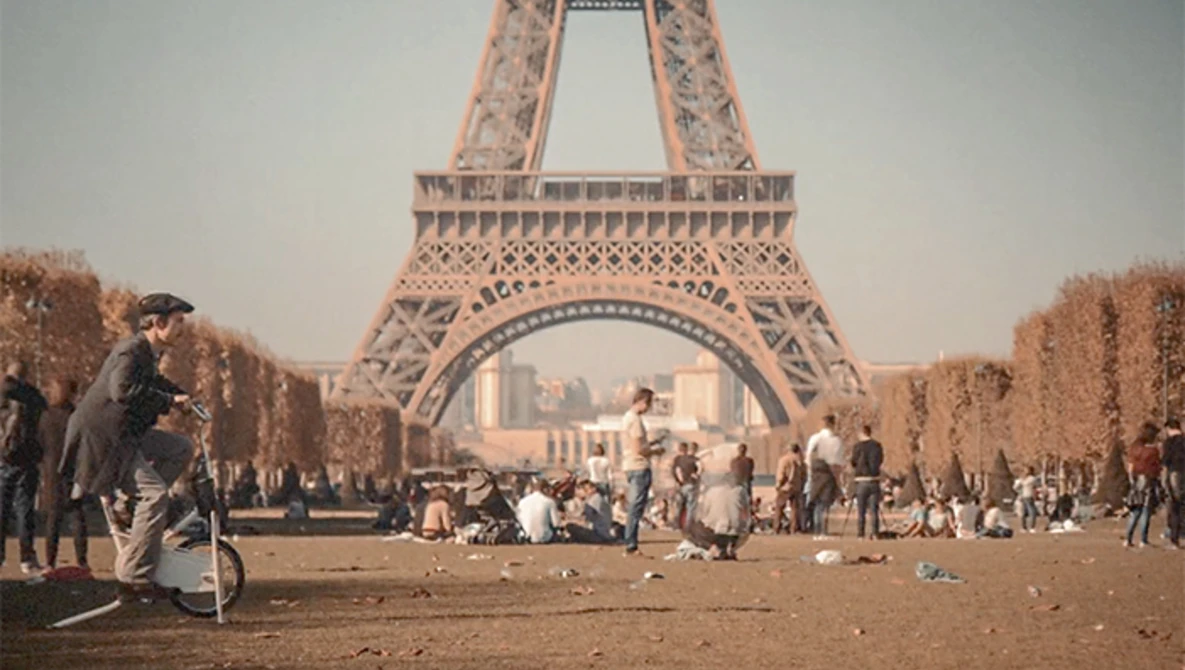 Watch Un Petit Tour Dans Paris on Vimeo.