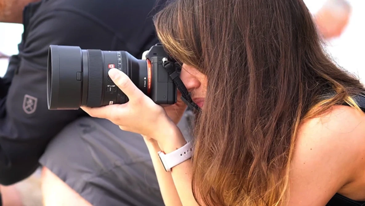 Watch Sony 24-70mm f/2.8 G-Master Review on YouTube.