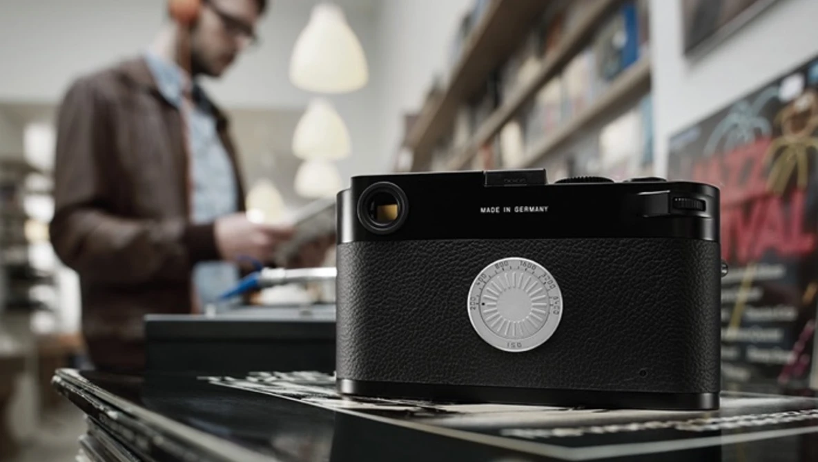 In Defense of the Screenless Digital Leica M-D | Fstoppers