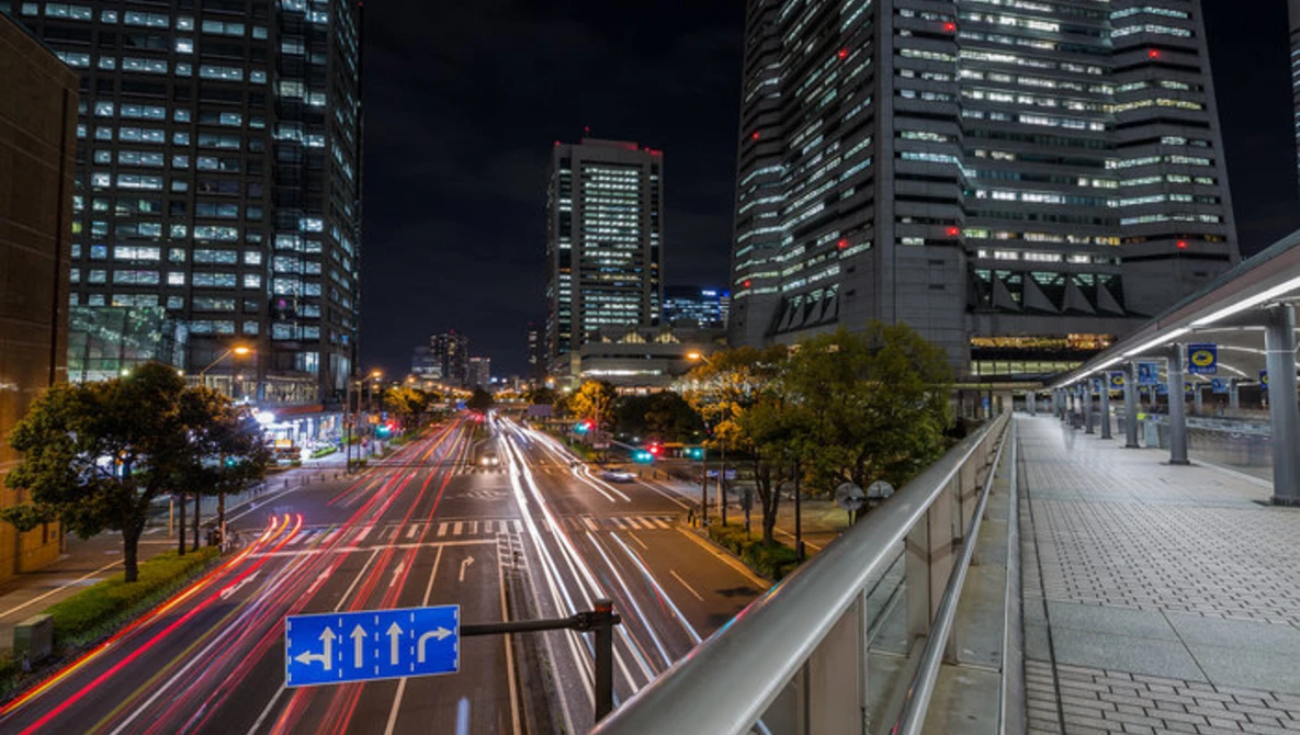 Watch Tutorial: How to Setup a Motion Day-to-Night Traffic Timelapse - Mark Thorpe on YouTube.