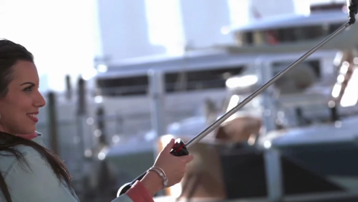 Watch Automated Selfie Stick - UnREAL on YouTube.